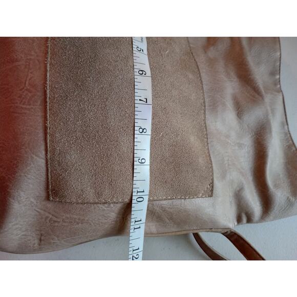 Antik Kraft Suede Beige Gray Tassel Fold-over Crossbody Purse Shoulder Bag - Picture 7 of 14